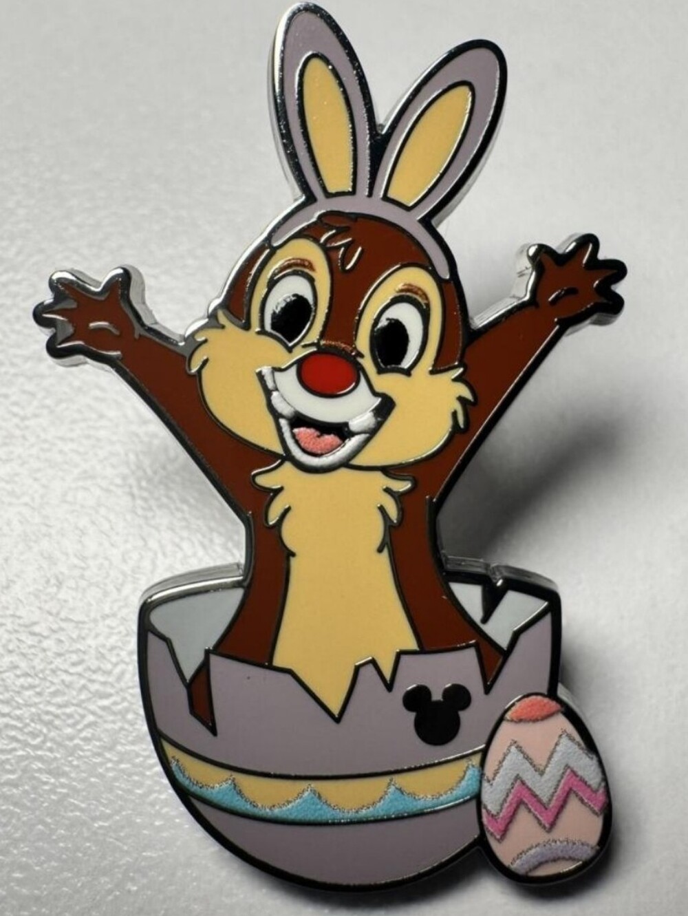 DLR Hidden Disney Series 2026 Wave A: Dale Holidays As The Easter Bunny